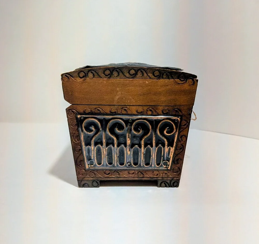 Vintage Kraków Wooden Box Castle Motif Metal Inlay Souvenir with Matching Key
